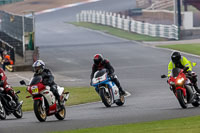 Vintage-motorcycle-club;eventdigitalimages;mallory-park;mallory-park-trackday-photographs;no-limits-trackdays;peter-wileman-photography;trackday-digital-images;trackday-photos;vmcc-festival-1000-bikes-photographs